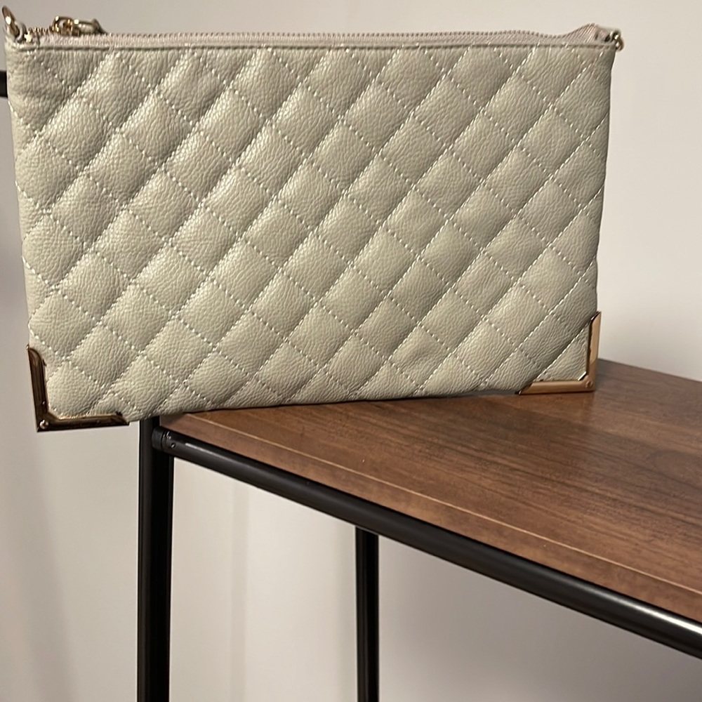 Grey clutch